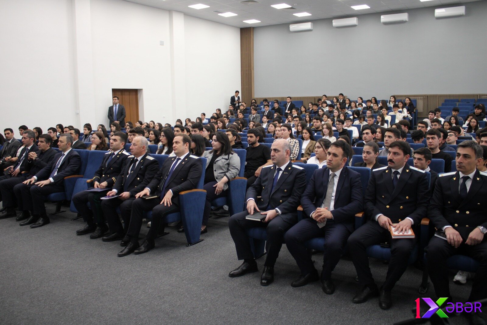 Baş Prokurorluq Qarabağ Universitetinin tələbləri ilə görüş keçirib