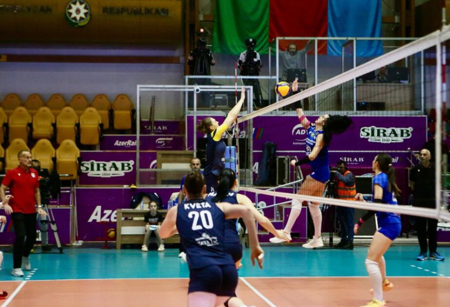 Qadın voleybolçular arasında Yüksək Liqanın IV turuna yekun vurulub