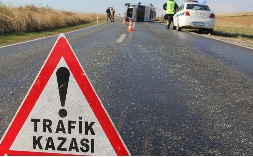 1 ailənin 5 üzvü yol qəzasında öldü