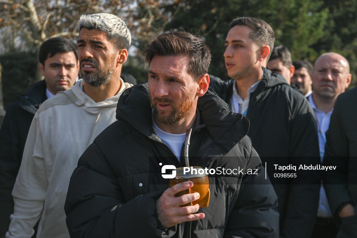 Messi və dünya ulduzları Qarabağ atları ilə tanış oldular