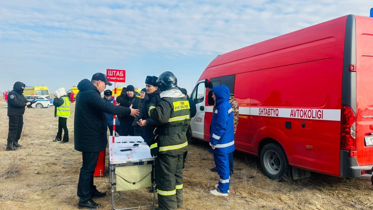 Aktau sakinləri qəzada yaralananlar üçün qan verməyə gedirlər