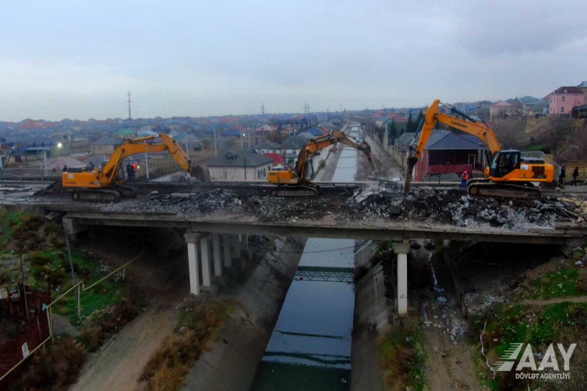 Sumqayıt şəhərini Saray qəsəbəsi ilə birləşdirən körpünün söküntüsünə başlanıldı