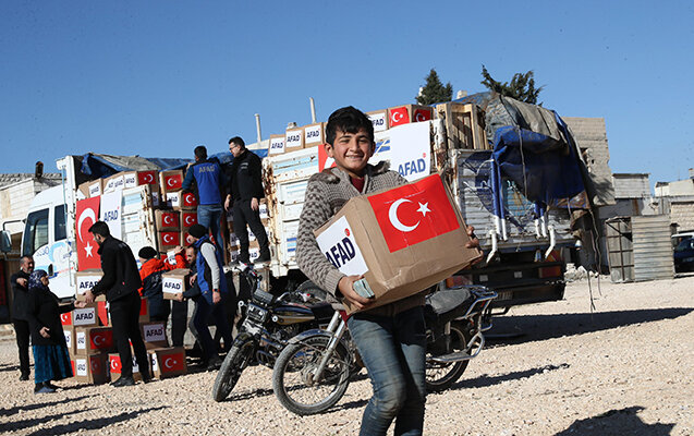 Türkiyə Suriyaya humanitar yardım göndərdi