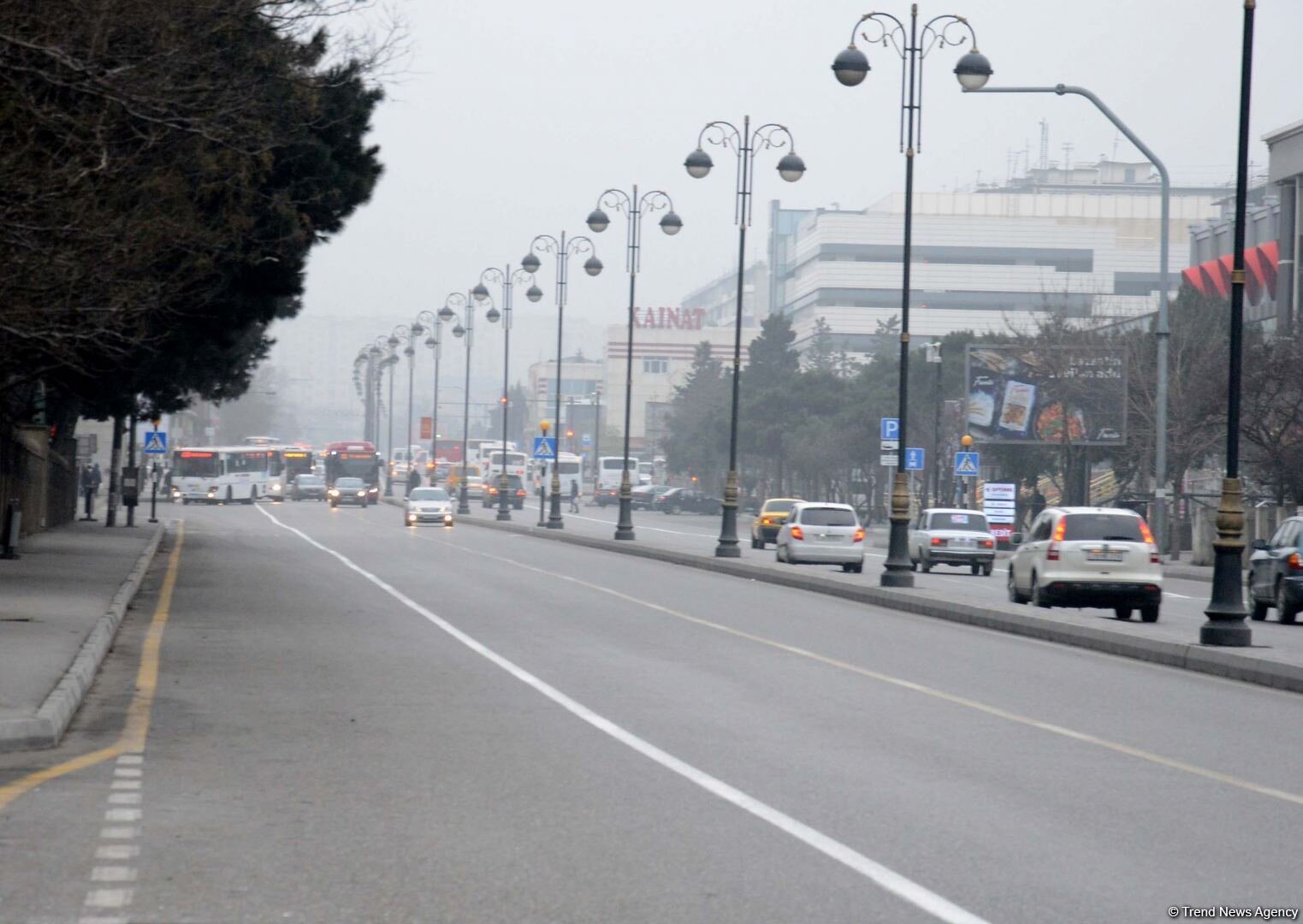 Ambulansların avtobus zolaqlarına daxil olması ilə bağlı razılıq əldə edilib - RƏSMİ