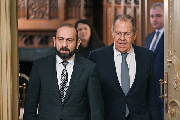 Lavrov İrəvana səfər etməyi planlaşdırdığını açıqlayıb