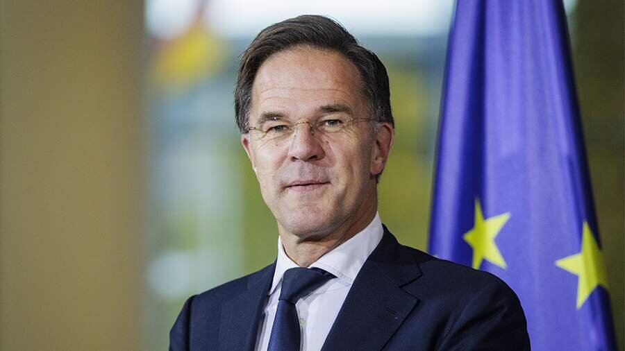 Rutte Kiyevi sakitləşdirmək üçün müharibəyə hazırlaşmağa çağırır