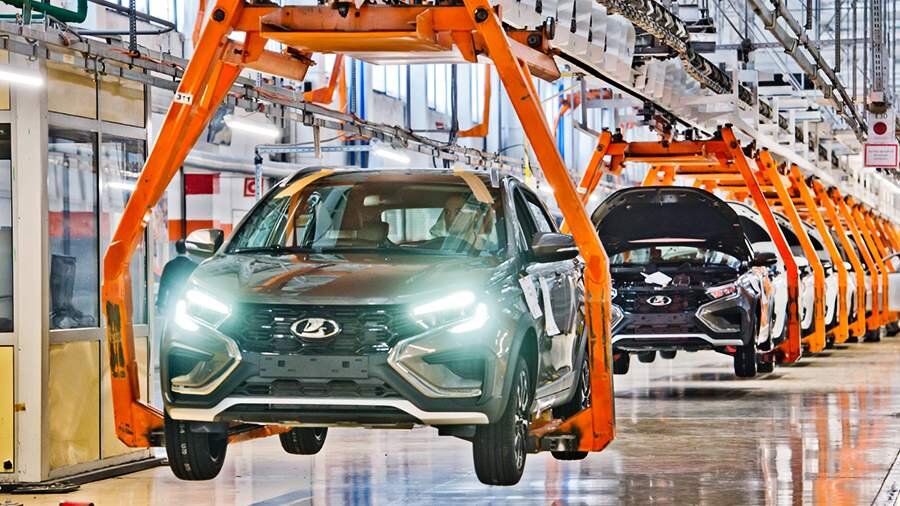 AvtoVAZ şirkəti yeni transmissiya ilə Lada Vesta-nın istehsalına başlayıb