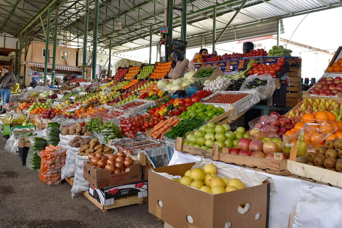 Kilosu 200 manata olan meyvə