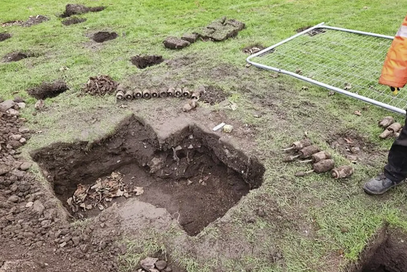 Uşaq parkında 150-dən çox bomba tapıldı