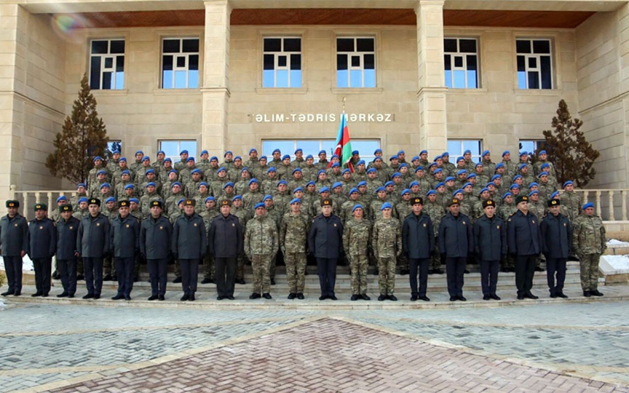 "Komando başlanğıc kursu"nun buraxılış mərasimi keçirilib
