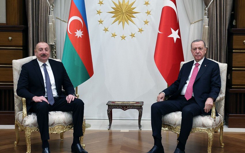 Prezidentlər görüşdü