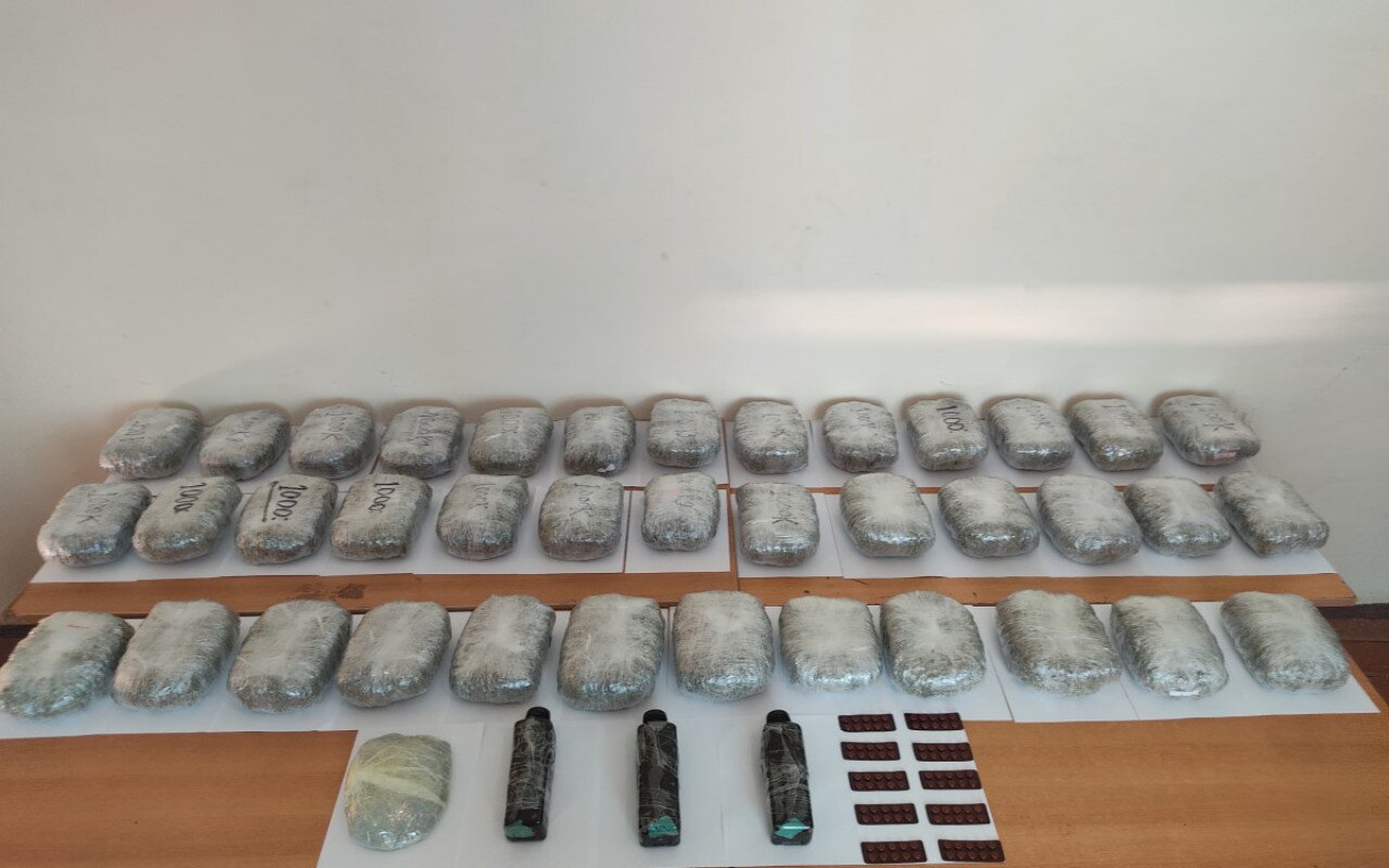 İrandan Azərbaycana 42 kq narkotik keçirilməsinin qarşısı alınıb