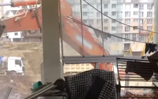 Yaşayış olan evin sökülməsi ilə bağlı cinayət işi açıldı - VİDEO (YENİLƏNİB)