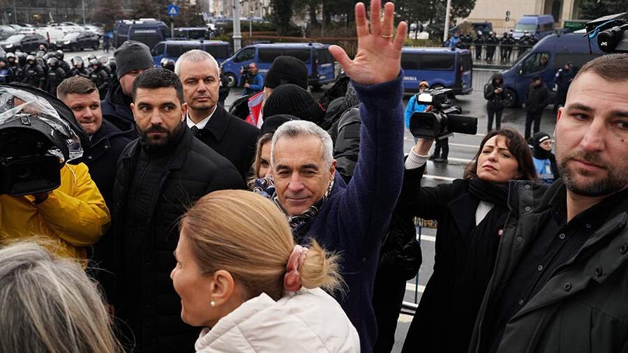 Georgesku Rumıniya prezidenti postu uğrunda mübarizəni davam edəcək