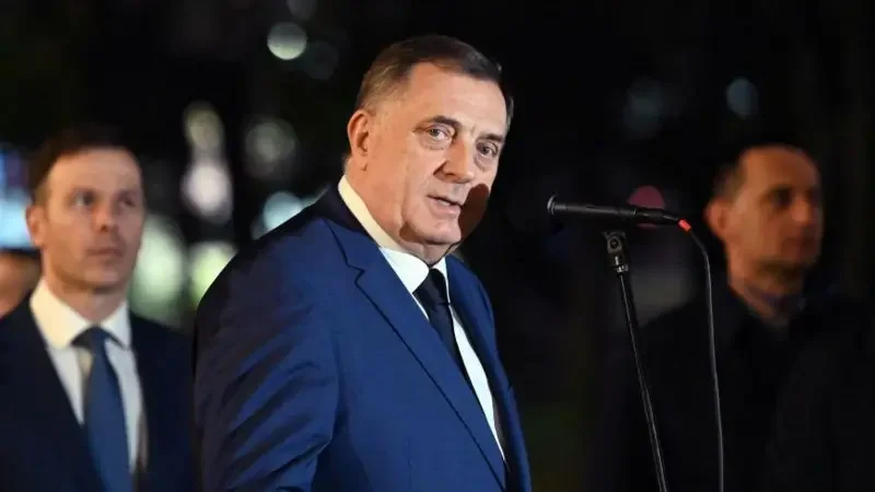 Milorad Dodikin həbsi tələb edildi