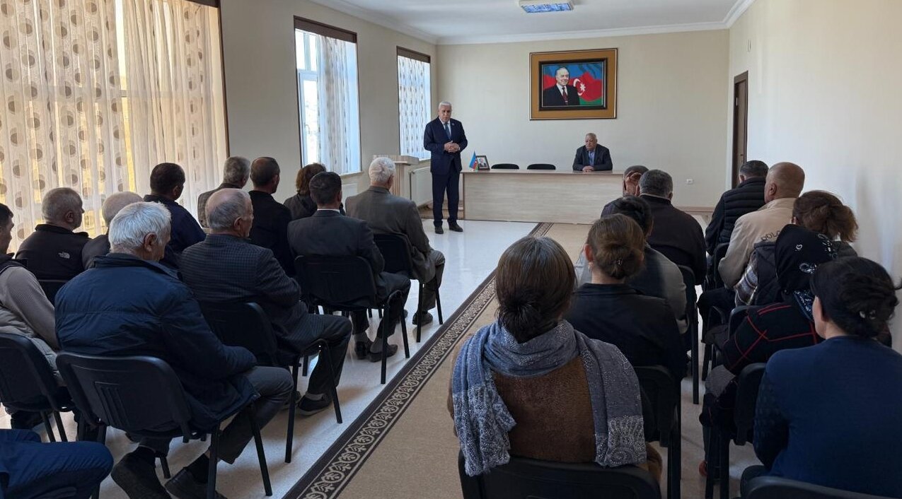 Deputat Vüqar Rəhimzadə Culfada seçiciləri ilə növbəti görüşünü keçirib