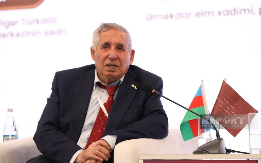 Qəzənfər Paşayev: Güney, Quzey Azərbaycan və İraq türkləri bir bütövün parçalarıdır