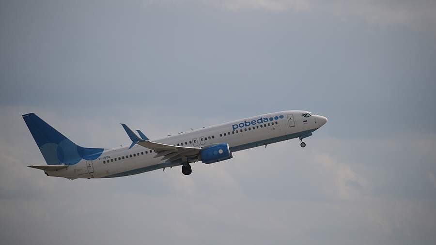 Rusiyada məhdudiyyətlər altında 83 təyyarə alternativ aerodromlara eniş edib