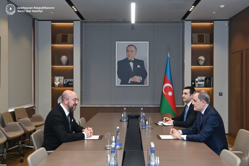 Ceyhun Bayramov Şarl Mişellə görüşdü