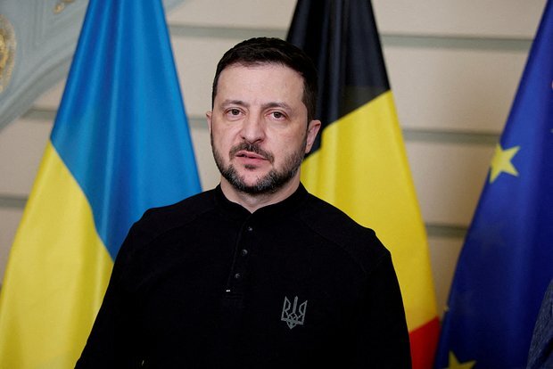 Zelenski Trampdan üzr istədi