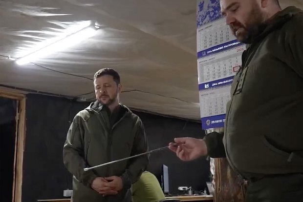 Zelenski DXR sərhədinə səfərinin məqsədini açıqlayıb