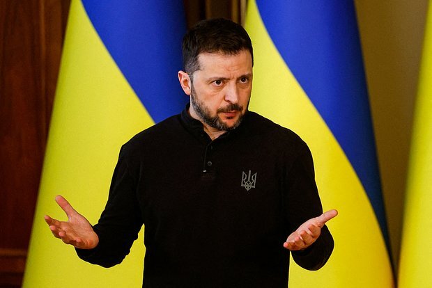 Zelenski Trampla Putinin söhbətindən sonra açıqlama verib