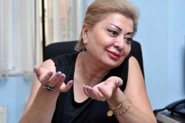 Kəmalə Ağazadənin Tiktoku oğurlandı: 500 manat istəyirlər