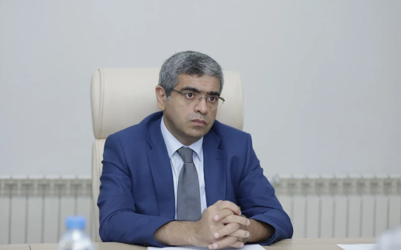 Nazir bu xanıma vəzifə verdi - FOTO