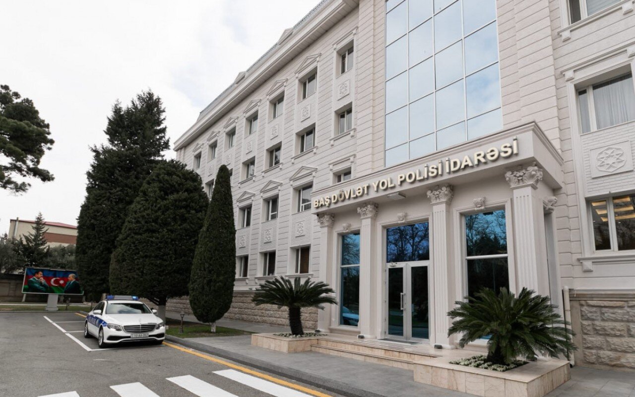 Piyadalara və sürücülərə XƏBƏRDARLIQ