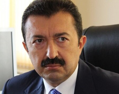 Fəxri Kazımov 11.7 milyon manatı hara xərcləyib?