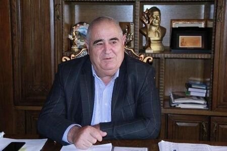 Şərurlu İsfəndiyar məhkəməyə verilməsindən danışdı: "Nağıllar aləmində yaşayırıq"