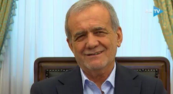 Məsud Pezeşkian Azərbaycana gəldi