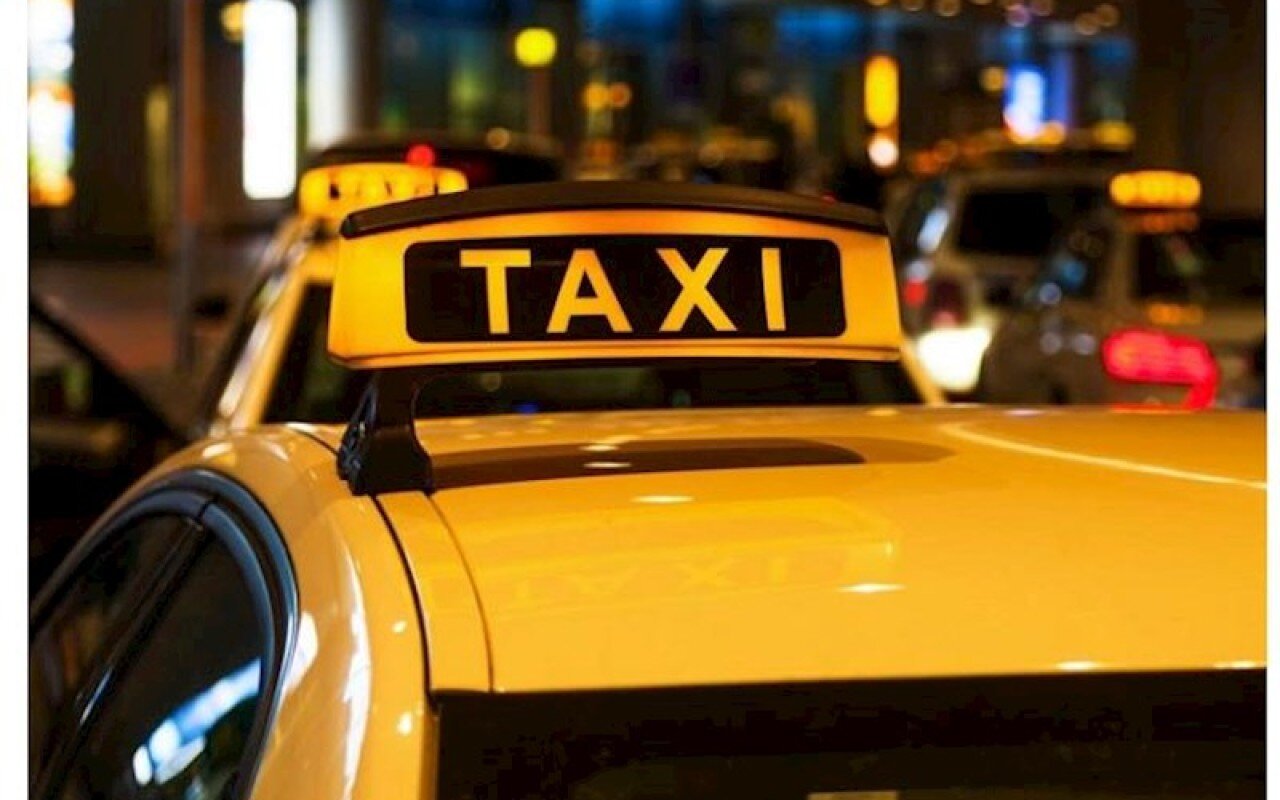 100-dən çox taksi sürücüsü imtahandan kəsildi