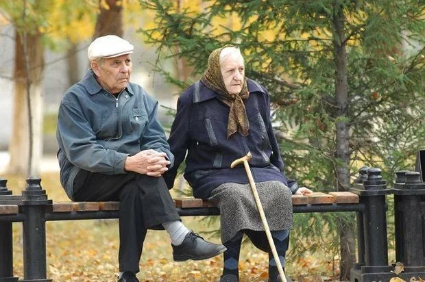 Bütün pensiyaçılar üçün pulsuz oldu