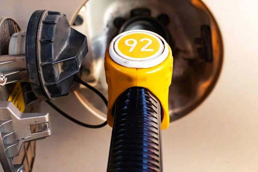 Aİ-92 benzini ilə bağlı YENİ XƏBƏR