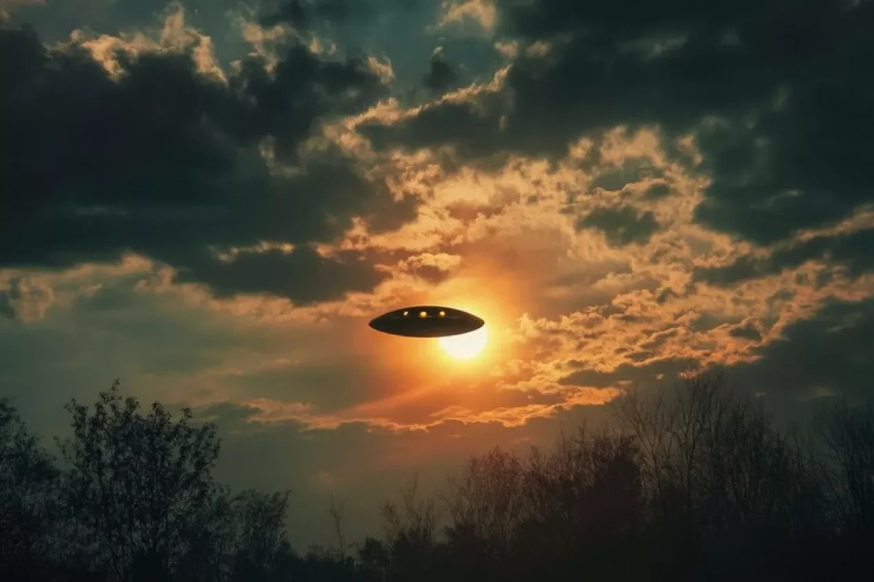 Moskva səmasında UFO görüntüləndi