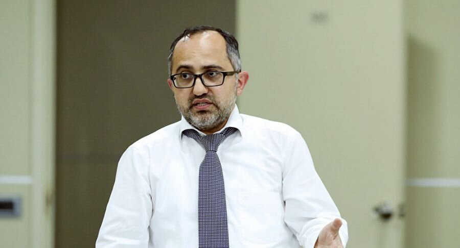 “Konstitusiya Məhkəməsi “pensionerlər klubu”na çevrilir” – Əkrəm Həsənov