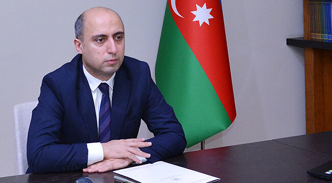 Emin Əmirullayevin 35 minlik məqaləsi....