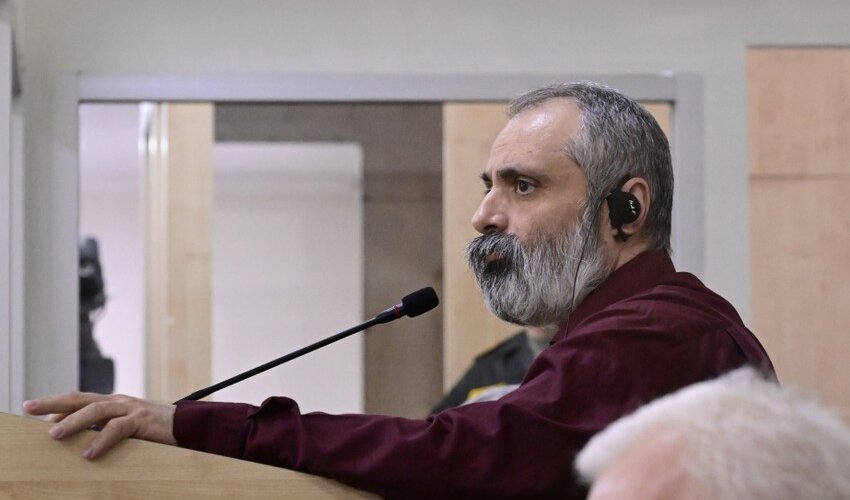David Babayandan etiraf: Sadə pasportlarımız kimi, diplomatik pasportlar da Ermənistanın idi