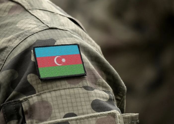 Ehtiyata və istefaya buraxılan hərbçilərin NƏZƏRİNƏ