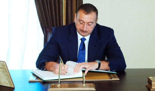 Prezident bu gənclərə xüsusi təqaüd ayırdı