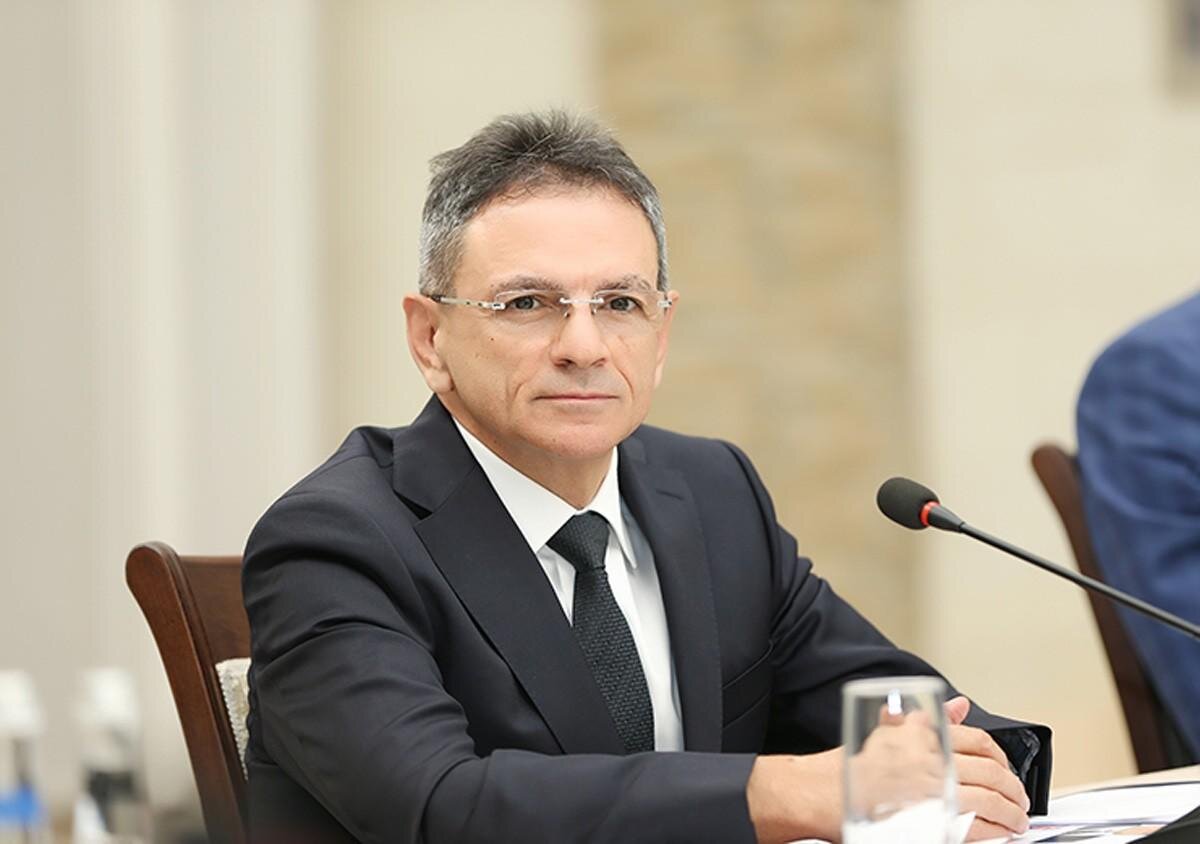 Mustafayev Mədət Quliyevin kadrlarını işdən çıxardı