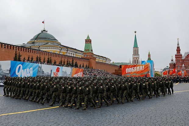 Ukrayna Moskvada Qələbə Paradını "dağıdmağa" çağırır