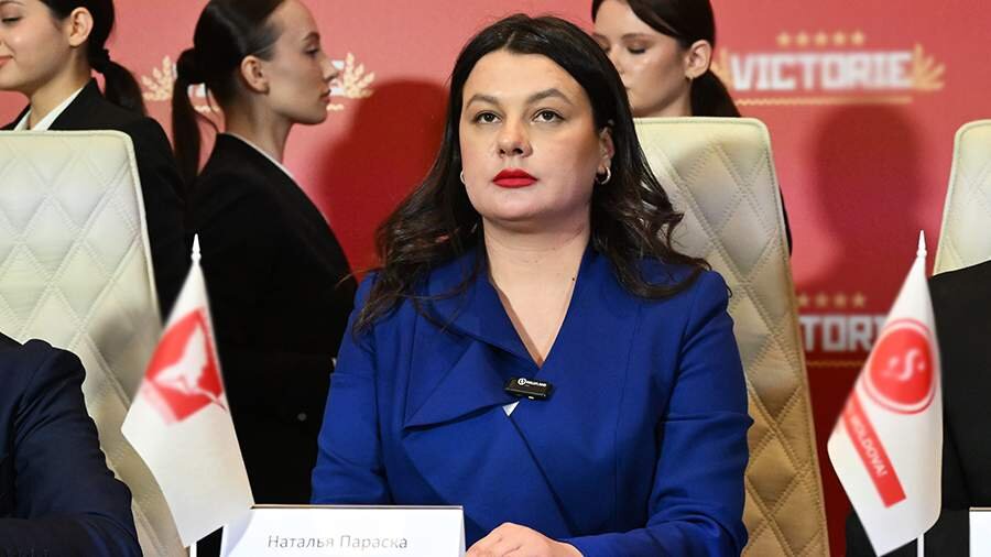 Britaniya Moldovanın müxalif “Renessans” partiyasının liderinə qarşı sanksiya tətbiq edib