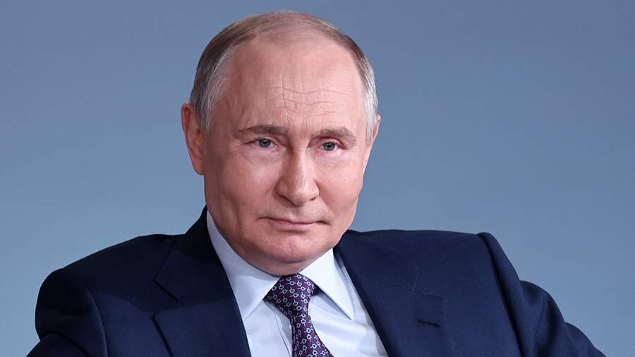 Putin Rusiya vətəndaşlarının həyat və iş üçün etibarının vacibliyini bildirdi