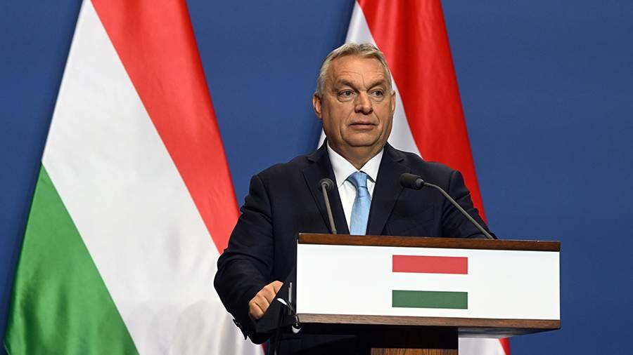 Orban Aİ-nin Macarıstanda həyat standartlarını pozmaq istəyini dedi