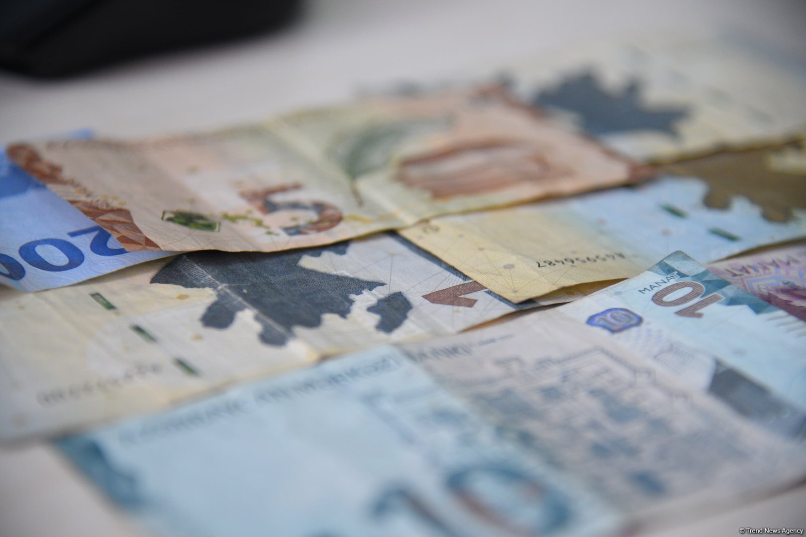 Əhalinin telekommunikasiya avadanlıqlarına xərcləri 15%-dən çox artıb