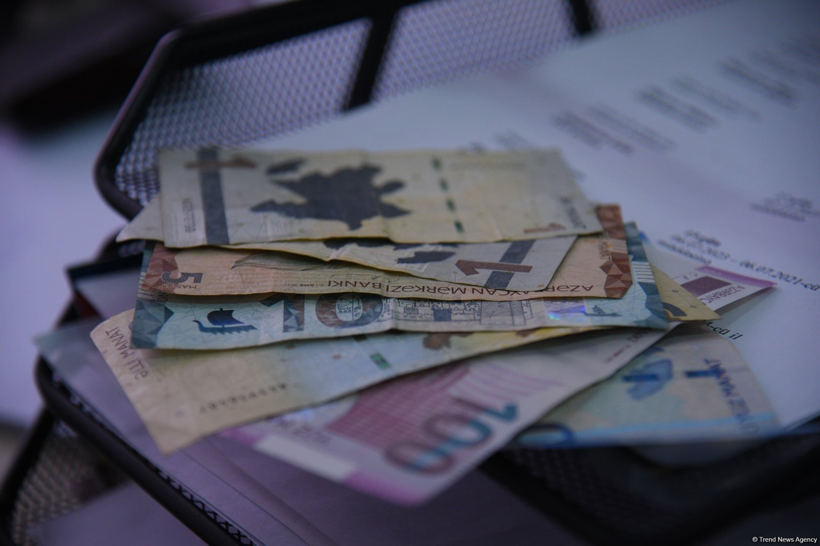 Bir ayda Bakıda banklara 130 milyon manata yaxın əmanət qoyulub