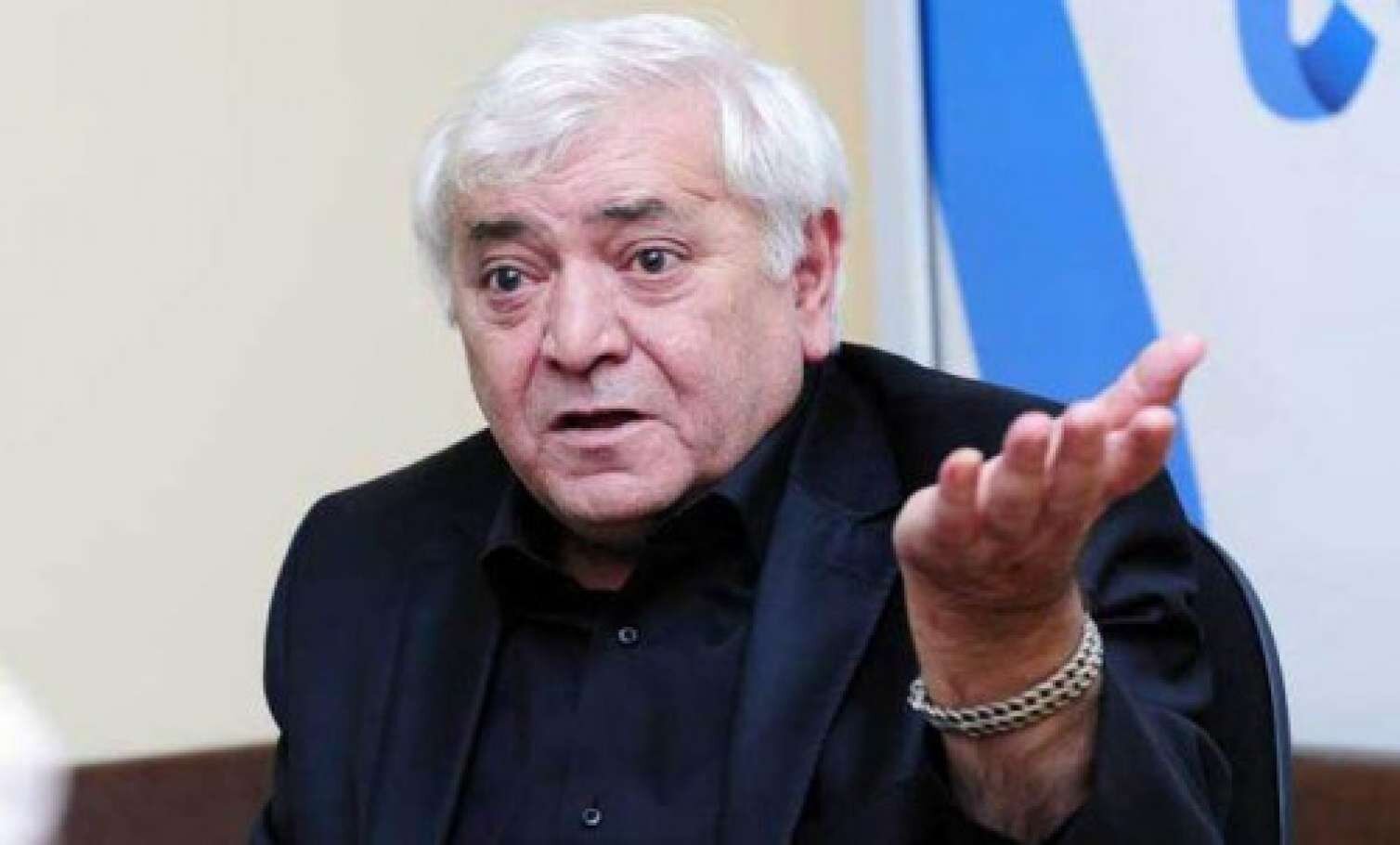 İnsanlar elə bilir ki, Bakıda yel əsib, qoz tökülüb... - Aqil Abbas