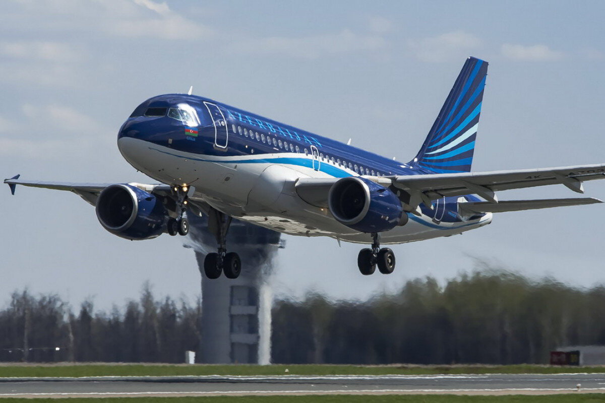 SON DƏQİQƏ-Bakı-Moskva aviareysləri təxirə salındı